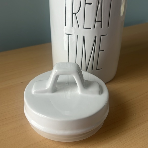 White treat jar “Treat Time” - Picture 4 of 8